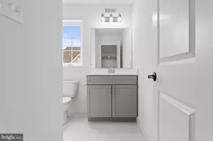 201 8th St, Bridgeport, PA 19405 - Photo 13