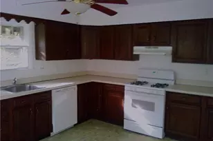 922 Delmont Dr, Wynnewood, PA 19096 - Photo 9