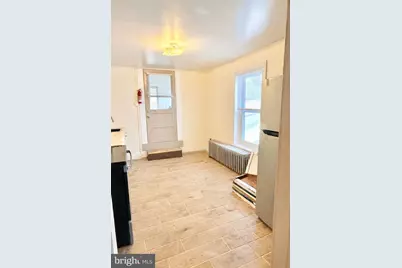 327 Main Street #2, Royersford, PA 19468 - Photo 3