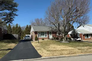 2427 Springview Rd, Norristown, PA 19401 - Photo 1