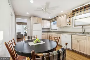 2427 Springview Rd, Norristown, PA 19401 - Photo 7