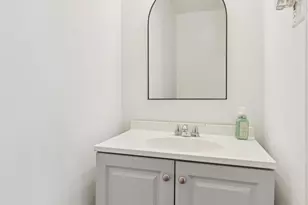 41 Zummo Way, Norristown, PA 19401 - Photo 9