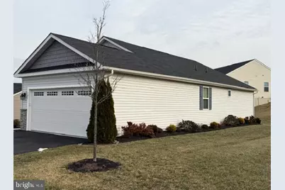 101 Zachary Way, Pottstown, PA 19464 - Photo 5