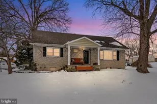 817 Buchert Rd, Pottstown, PA 19464 - Photo 1