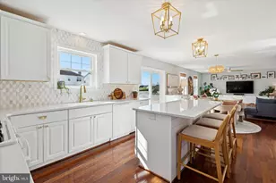 366 Buckingham Cir, Harleysville, PA 19438 - Photo 13