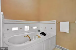 1025 Denston Dr, Ambler, PA 19002 - Photo 31