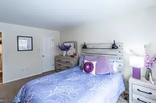 1012 Foxmeadow Dr, Royersford, PA 19468 - Photo 17