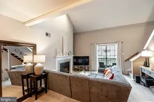 1012 Foxmeadow Dr, Royersford, PA 19468 - Photo 5