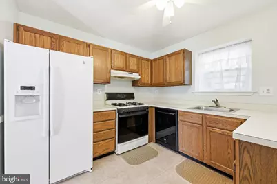 803 Treetop, Norristown, PA 19403 - Photo 9