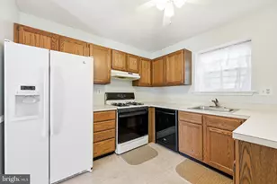 803 Treetop, Norristown, PA 19403 - Photo 9