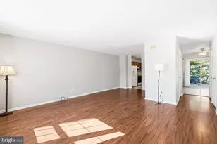 803 Treetop, Norristown, PA 19403 - Photo 5