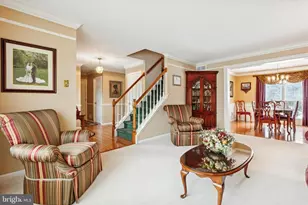 209 Drake Ln, North Wales, PA 19454 - Photo 5