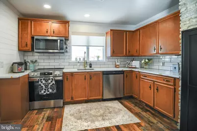 1001 Lakeview Terrace, Pennsburg, PA 18073 - Photo 9