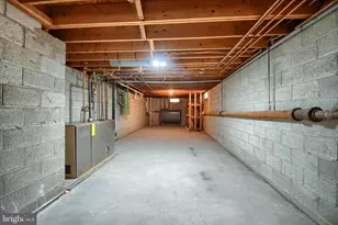 1001 Lakeview Terrace, Pennsburg, PA 18073 - Photo 35