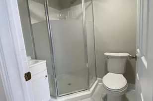 220 Pearl St, Norristown, PA 19401 - Photo 23