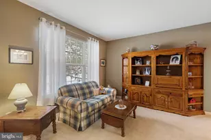 14 Kristen Cir, Pottstown, PA 19464 - Photo 9