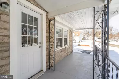 329 Hillcrest Avenue, Conshohocken, PA 19428 - Photo 5