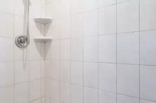 329 Hillcrest Ave, Conshohocken, PA 19428 - Photo 33