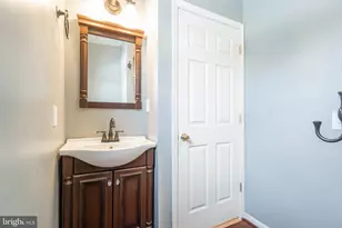 329 Hillcrest Ave, Conshohocken, PA 19428 - Photo 31