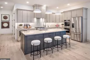 308 Grayson Ct, Royersford, PA 19468 - Photo 5