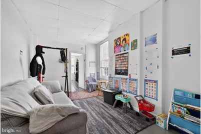 151 W Airy Street, Norristown, PA 19401 - Photo 9