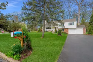 138 Woodland Dr, Montgomeryville, PA 18936 - Photo 5