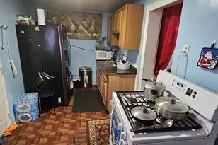 421 W Marshall St, Norristown, PA 19401 - Photo 7