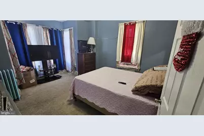 421 W Marshall Street, Norristown, PA 19401 - Photo 5