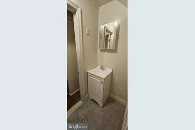 421 W Marshall Street, Norristown, PA 19401 - Photo 9