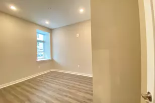 1 W Main St, Norristown, PA 19401 - Photo 5