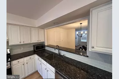 113 Merion, Conshohocken, PA 19428 - Photo 11