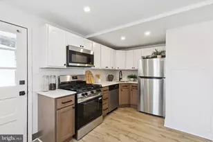 215 Bridge St, Mont Clare, PA 19453 - Photo 21