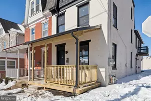 215 Bridge St, Mont Clare, PA 19453 - Photo 3