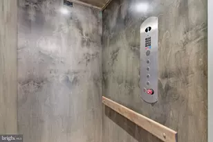 956 Riverplace Dr, Conshohocken, PA 19428 - Photo 3