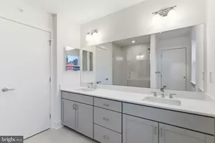 956 Riverplace Dr, Conshohocken, PA 19428 - Photo 37