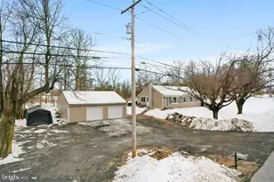 1924 Big Rd, Gilbertsville, PA 19525 - Photo 5