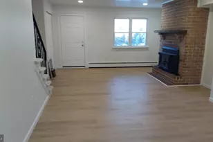 1406 Walnut Ridge Ests Estate, Pottstown, PA 19464 - Photo 5