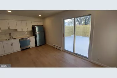 1406 Walnut Ridge Ests Estate, Pottstown, PA 19464 - Photo 3