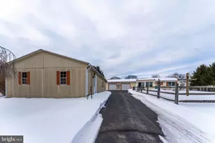 476 Evans Rd, Pottstown, PA 19464 - Photo 3