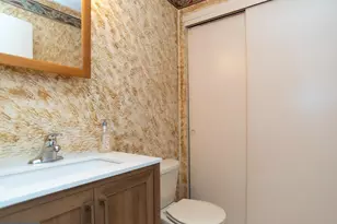 111 Sarahs Ln, Horsham, PA 19044 - Photo 13