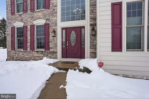 1329 Emerson Ct, Ambler, PA 19002 - Photo 3