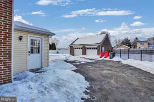 511 E Vine St, Pottstown, PA 19464 - Photo 31