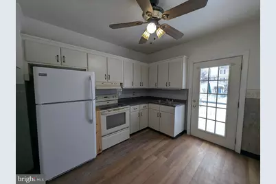 611 W Main Street, Lansdale, PA 19446 - Photo 15