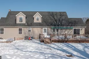 655 S 4th Ave, Royersford, PA 19468 - Photo 5