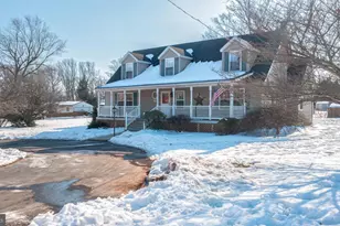 655 S 4th Ave, Royersford, PA 19468 - Photo 3