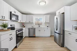 1411 N Adams St, Pottstown, PA 19464 - Photo 13