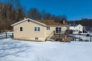 2013 Walters Rd, Green Lane, PA 18054 - Photo 5
