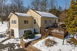 2013 Walters Rd, Green Lane, PA 18054 - Photo 3