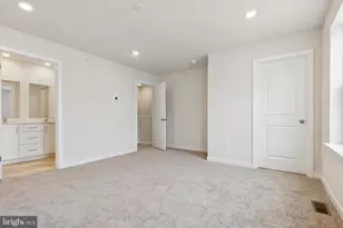 18 Anderson Dr, Bridgeport, PA 19405 - Photo 17