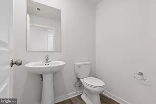 18 Anderson Dr, Bridgeport, PA 19405 - Photo 5